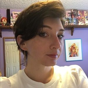 Meet your Posher, Leslie